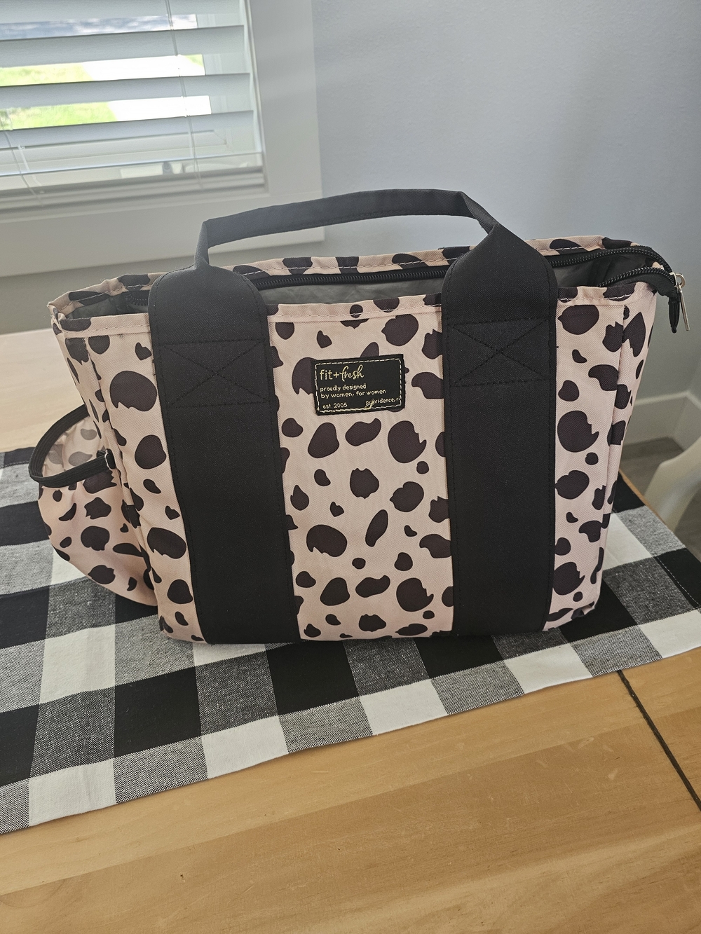 Fit & Fresh Insulated Beige Leopard Travel Lunch Bag
